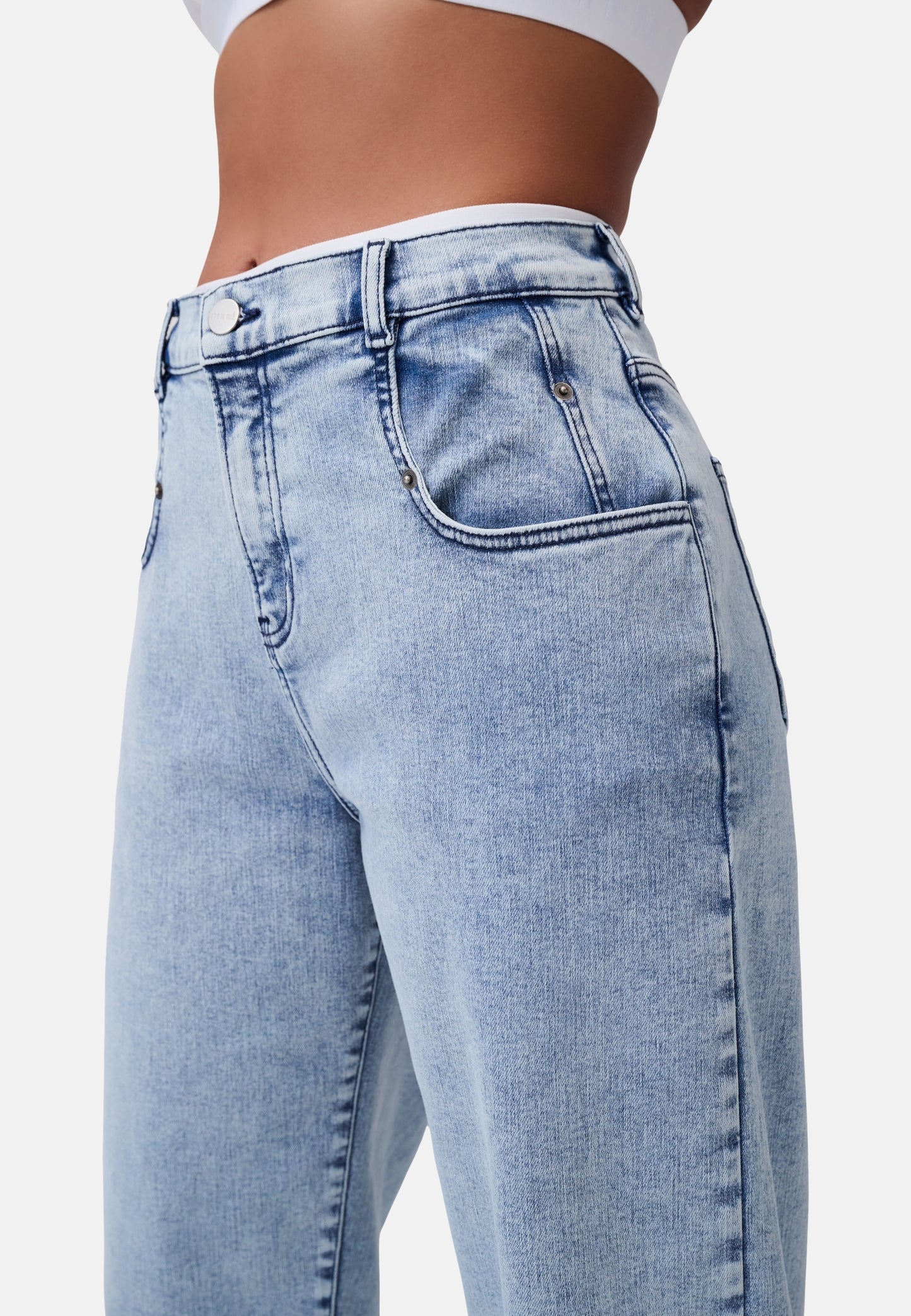 Relaxed Denim High Rise Pants