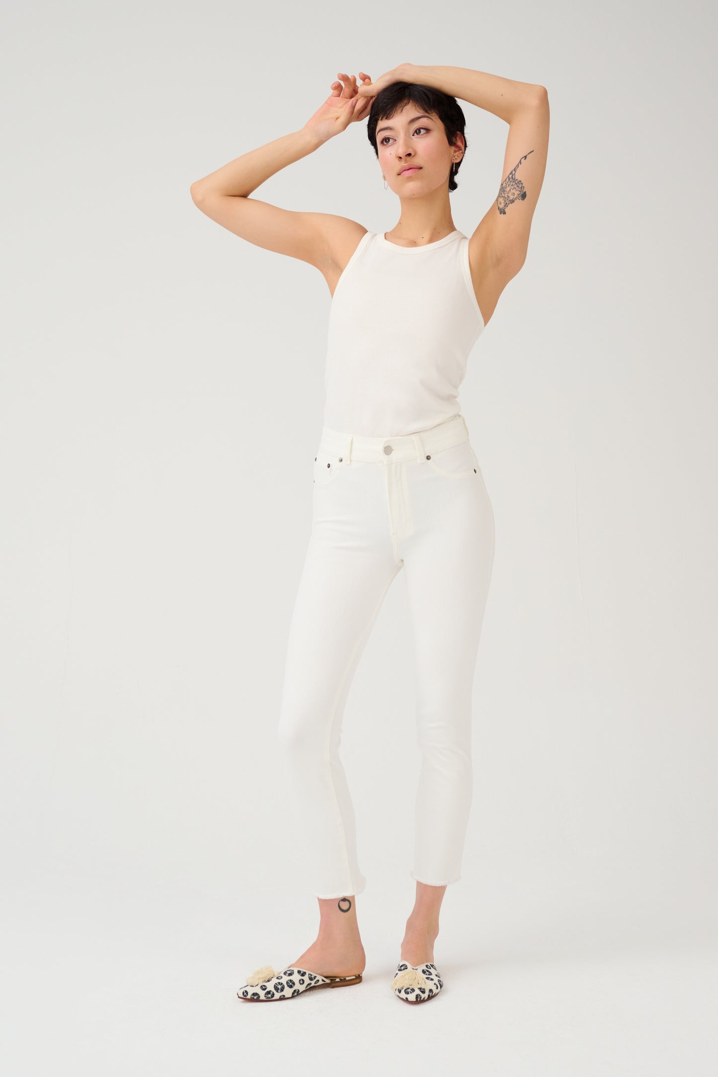 Cropped High Waist Shape Jeans