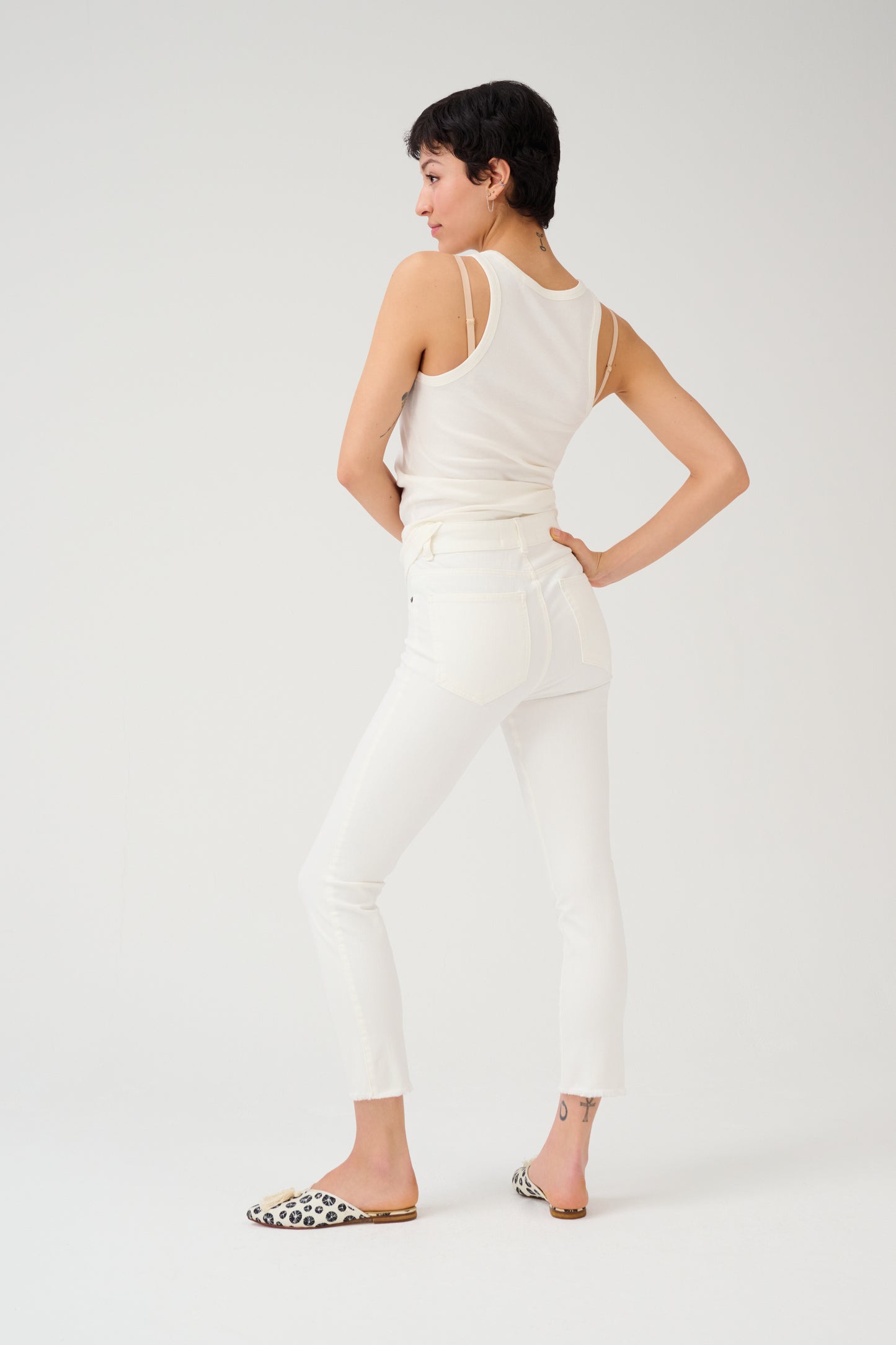 Cropped High Waist Shape Jeans