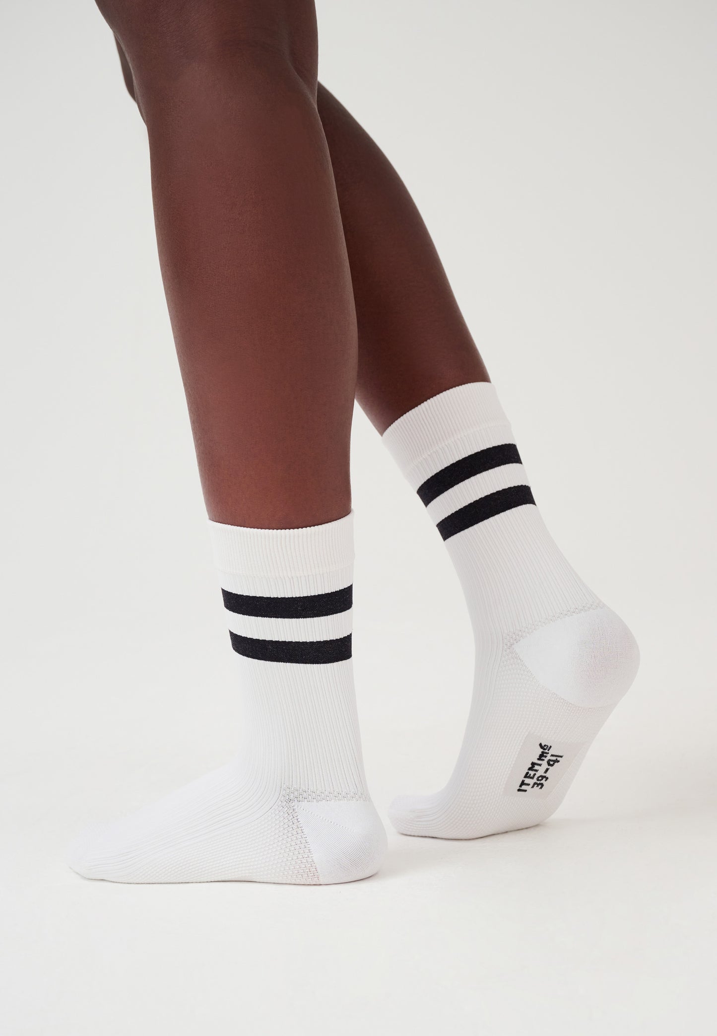 Conscious Compression Crew Ribbed Socks