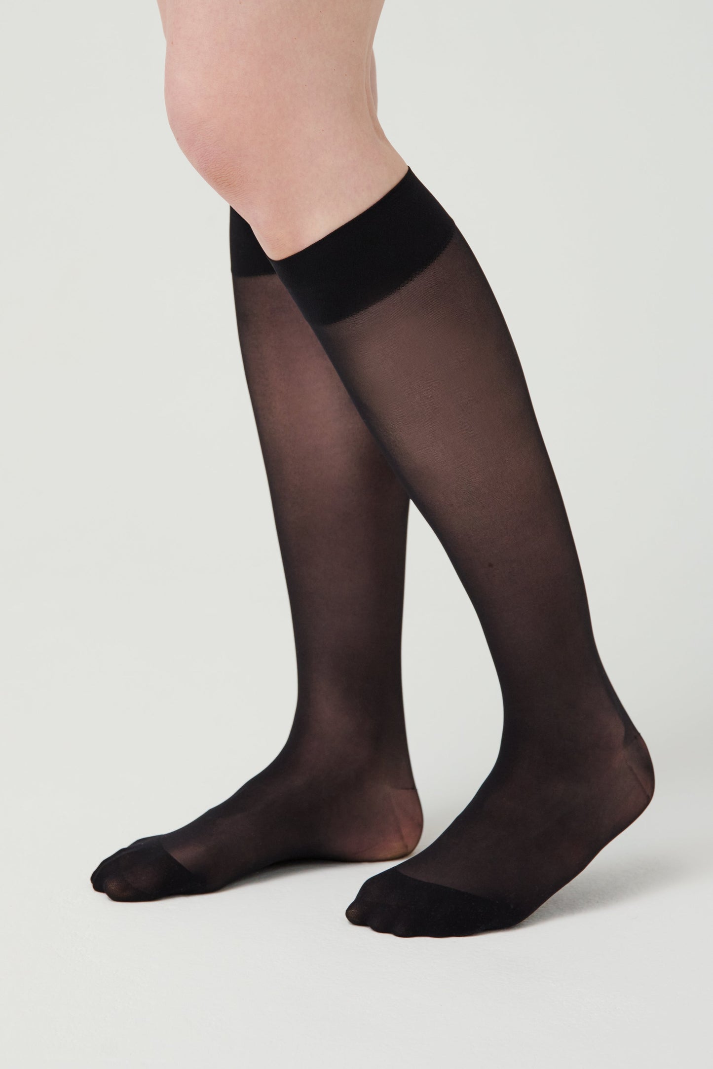ITEM m6 Small‚shoe 4 - 6.5 / Black Knee High Sheer Compression Socks